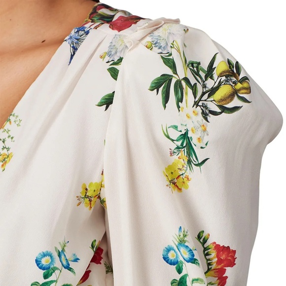 Chelsea and Walker White Floral‎ Long Sleeve Top Size 2 - Picture 6 of 12